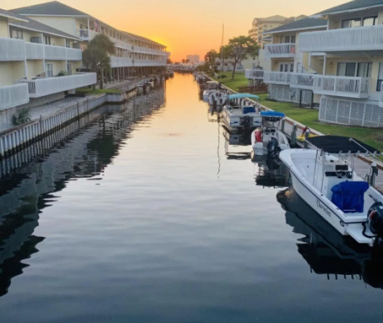 Sandpiper Cove Unit 1062 Private Beach Access In Destin Fl